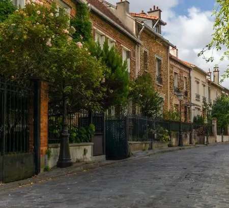 Montmartre/seveste : Magnifique 2br Parigi