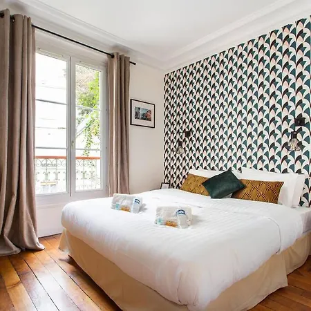 Montmartre/seveste : Magnifique 2br Appartamento Parigi